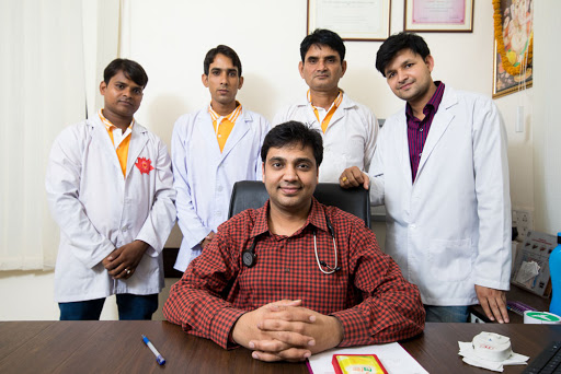 Dr. Saket Agarwal - Best Gastroenterologist In Jaipur