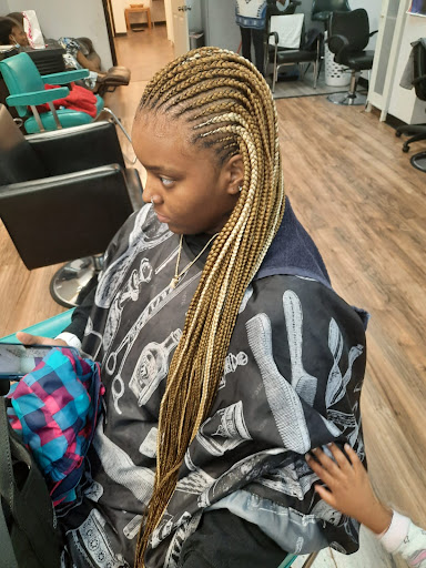 Shopping Mall «Freedom Village Shopping Center», reviews and photos, 1039 Alleghany St, Charlotte, NC 28208, USA