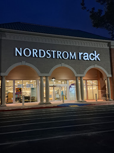 Department Store «Nordstrom Rack North Point MarketCenter», reviews and photos, 6200 North Point Pkwy, Alpharetta, GA 30022, USA