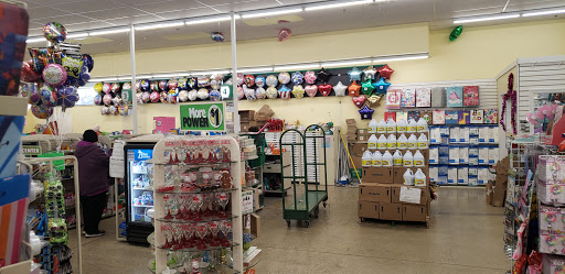 Dollar Store «Dollar Tree», reviews and photos, 4101 Dempster St, Skokie, IL 60076, USA