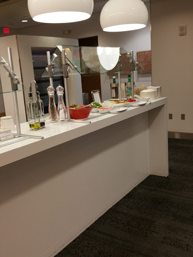 Lounge «Delta Sky Club», reviews and photos, 7800 Col. H. Weir Cook Memorial Dr, Indianapolis, IN 46241, USA