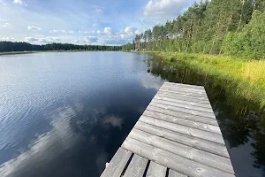 Pomost nad jeziorem Skrzeszewskim image