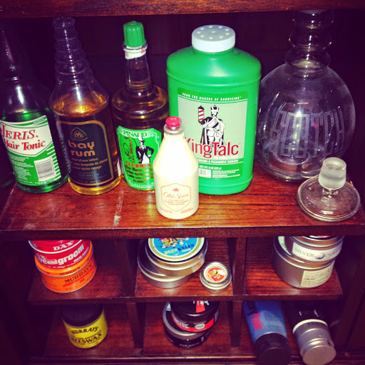 Barber Shop «DeRosso Brothers Tattoo and Barber», reviews and photos, 7907 SW 37th Ave, Portland, OR 97219, USA