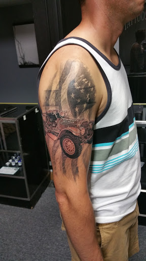 Explore chicago marathon tattoo ideas, creative tattoo ideas in Loveland, available at NoCo Studio