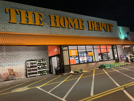 Home Improvement Store «The Home Depot», reviews and photos, 55 Weyman Ave, New Rochelle, NY 10805, USA