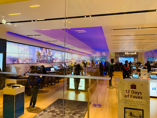 Computer Store «Microsoft Store», reviews and photos, 116 Bellevue Way NE, Bellevue, WA 98004, USA