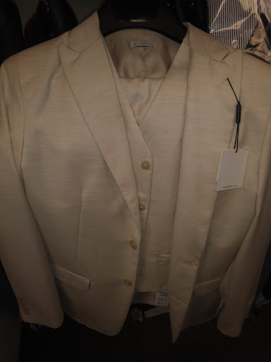 Clothing Store «K&G Fashion Superstore», reviews and photos, 22688 Michigan Ave, Dearborn, MI 48124, USA