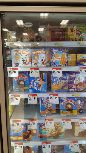 Department Store «Target», reviews and photos, 7100 Santa Monica Blvd #201, West Hollywood, CA 90046, USA