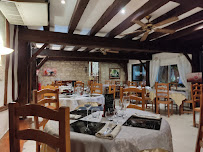 Atmosphère du Restaurant Auberge du Moulin à Saujon - n°4