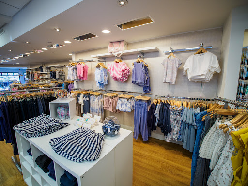 Sporting Goods Store «Darien Sport Shop», reviews and photos, 1127 Post Rd, Darien, CT 06820, USA