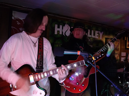 Restaurant «The Embers», reviews and photos, 1811 State Hwy 99 N, Eugene, OR 97402, USA