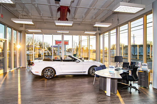 Used Car Dealer «Easterns Automotive Group / Eastern Motors», reviews and photos, 7598 Annapolis Rd, Hyattsville, MD 20784, USA