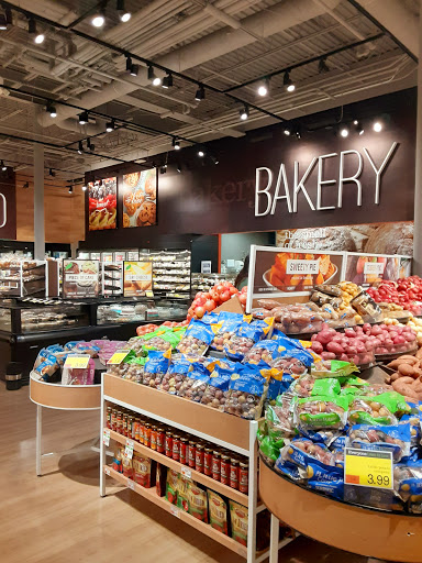 Supermarket «Market 32», reviews and photos, 290 Saratoga Rd, Scotia, NY 12302, USA