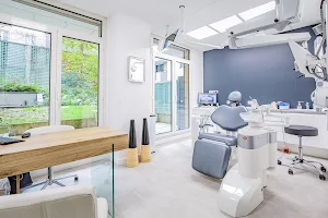 Dentiste - Dr Sarah Wahnich image