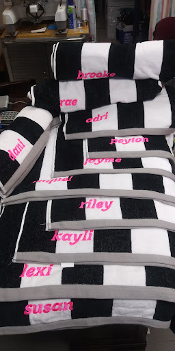 Screen Printer «Byassee Screen Printing & Embroidery», reviews and photos, 617 E Main St, Avondale, AZ 85340, USA