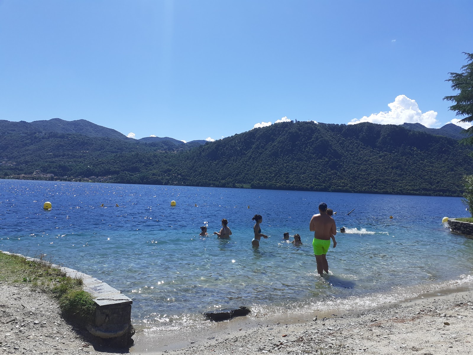 Foto van Spiaggia libera met hoog niveau van netheid