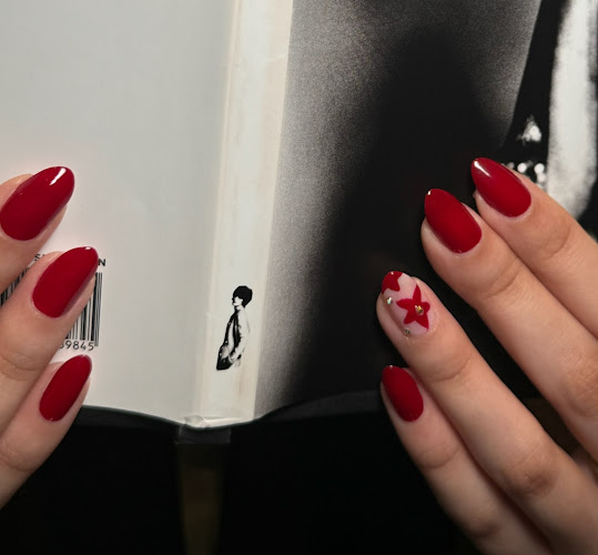Limerence nail spa