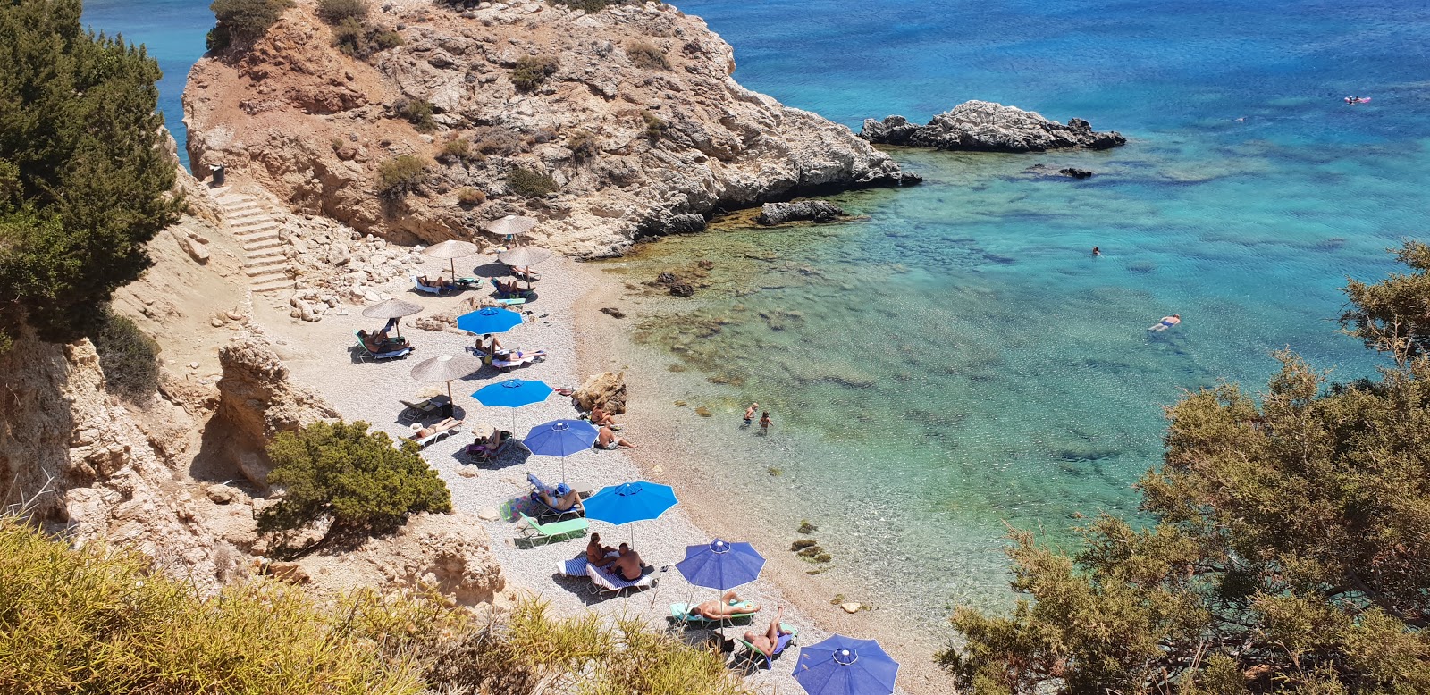 Kastelia beach'in fotoğrafı geniş ile birlikte