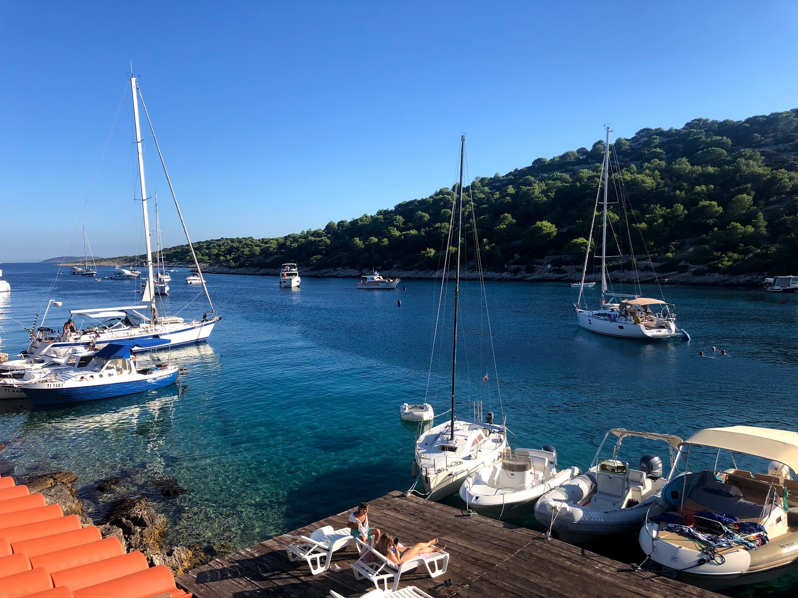 Photo de Mala Nozdra protégé par des falaises