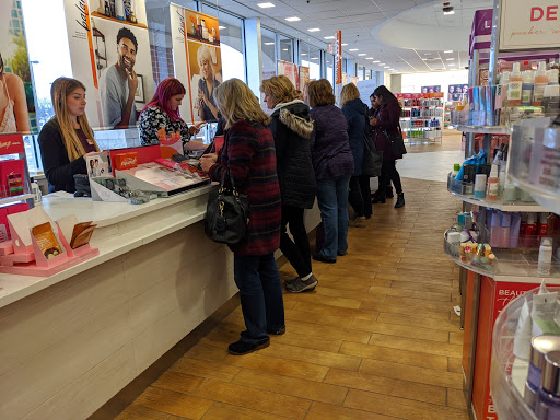 Hair Salon «Ulta Beauty», reviews and photos, 1560 S Randall Rd, Geneva, IL 60134, USA