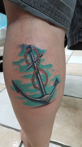 Tattoo Shop «Starlight Tattoo», reviews and photos, 215 NJ-17, Rochelle Park, NJ 07662, USA