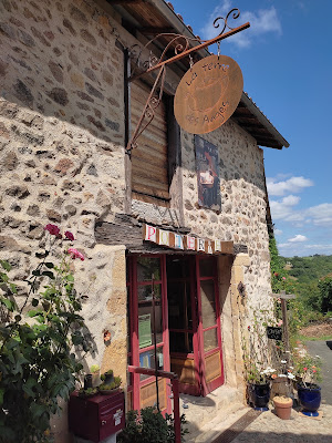 La terre des anges à Peyrusse-le-Roc