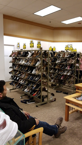 Department Store «Younkers», reviews and photos, 1421 Coral Ridge Ave, Coralville, IA 52241, USA