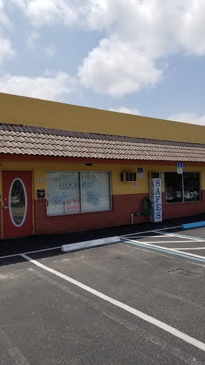 Locksmith «About Town Lock & Safe Co», reviews and photos, 2404 N Dixie Hwy, Fort Lauderdale, FL 33305, USA