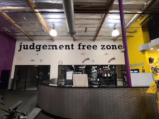 Gym «Planet Fitness - Covina, CA», reviews and photos, 1480 N Azusa Ave A, Covina, CA 91722, USA