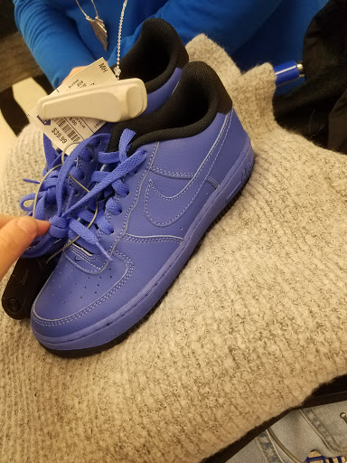 Clothing Store «Ross Dress for Less», reviews and photos, 550 John Ross Pkwy, Rock Hill, SC 29730, USA