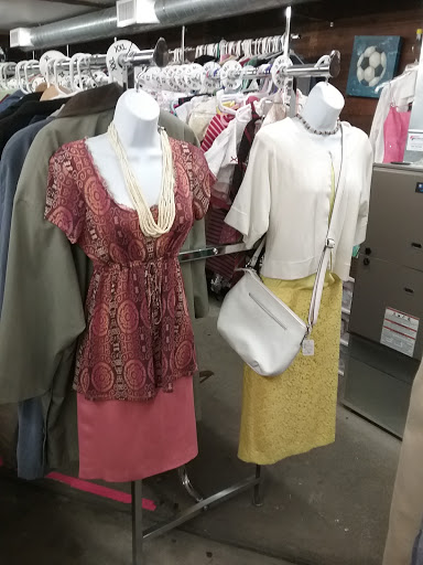 Thrift Store «Shalom Shuk», reviews and photos, 188 N Prospect St, Burlington, VT 05401, USA