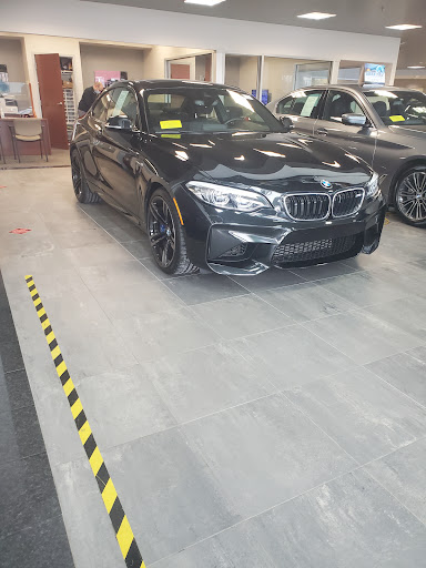 BMW Dealer «Herb Chambers BMW of Sudbury», reviews and photos, 128 Boston Post Rd, Sudbury, MA 01776, USA
