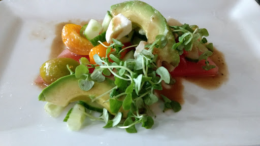 Restaurant «Pisces Rising», reviews and photos, 239 W 4th Ave, Mt Dora, FL 32757, USA