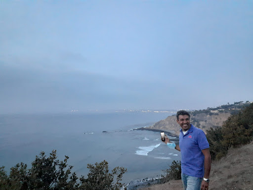 Shopping Mall «Redondo Shores Shopping Center», reviews and photos, 417 Pacific Coast Hwy, Redondo Beach, CA 90277, USA