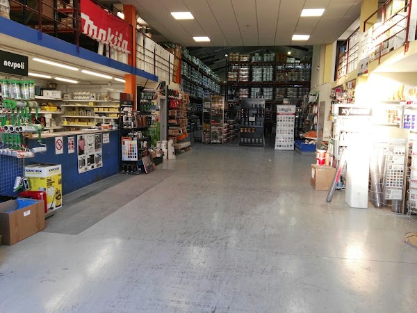 PINTURAS CORBACHO Venta al mayor y detalle de pinturas al mejor precio CORNELLA