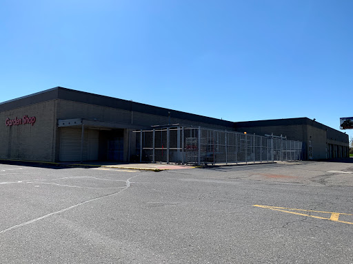 Discount Store «Kmart», reviews and photos, 2000 E 10 Mile Rd, Warren, MI 48091, USA