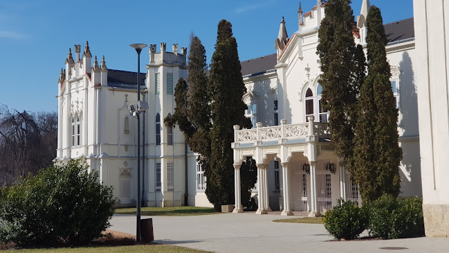 Martonvásári Szent Anna-templom