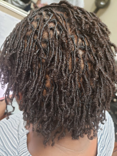 Beauty Salon «Salon Plaza District Heights», reviews and photos, 5614 Silver Hill Rd, District Heights, MD 20747, USA