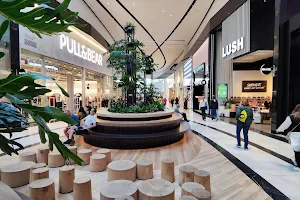 Shopping Mall image