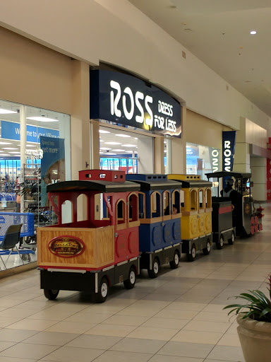 Shopping Mall «The Village at Orange», reviews and photos, 1500 E Village Way #2298, Orange, CA 92865, USA