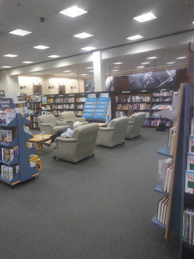 Book Store «Barnes & Noble», reviews and photos, 11802 Dale Mabry Hwy, Tampa, FL 33618, USA
