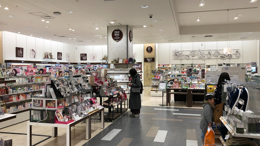 Tokyu Hands LaLaport Toyosu