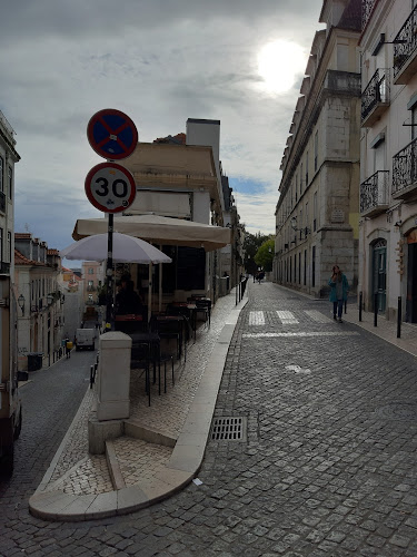 Calçada do Combro 28, 1200-012 Lisboa, Portugal