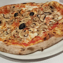 Pizza du Restaurant italien Pizzeria Napoli Chez Nicolo & Franco Morreale à Lyon - n°8