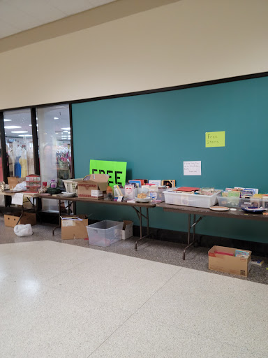 Shopping Mall «Watertown Mall», reviews and photos, 1300 9th Ave SE, Watertown, SD 57201, USA