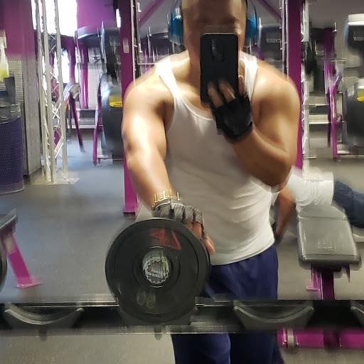 Gym «Planet Fitness», reviews and photos, 100 Hamilton Plaza, Paterson, NJ 07505, USA