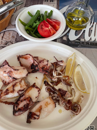 Broj telefona Street Food Seafood HRCO