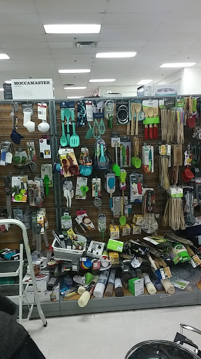 Department Store «T.J. Maxx», reviews and photos, 34 E Ridgewood Ave, Paramus, NJ 07652, USA