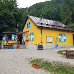 Photo n°7 de l'avis de Marco.i fait le 04/07/2019 à 10:40 sur le  Malga Grassi - Rifugio Capanna Grassi à Riva del Garda