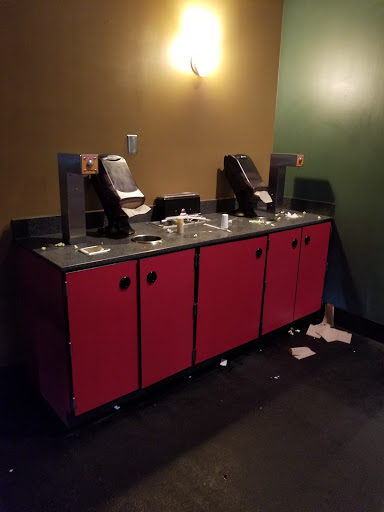 Movie Theater «AMC Hialeah 12», reviews and photos, 780 W 49th St, Hialeah, FL 33012, USA